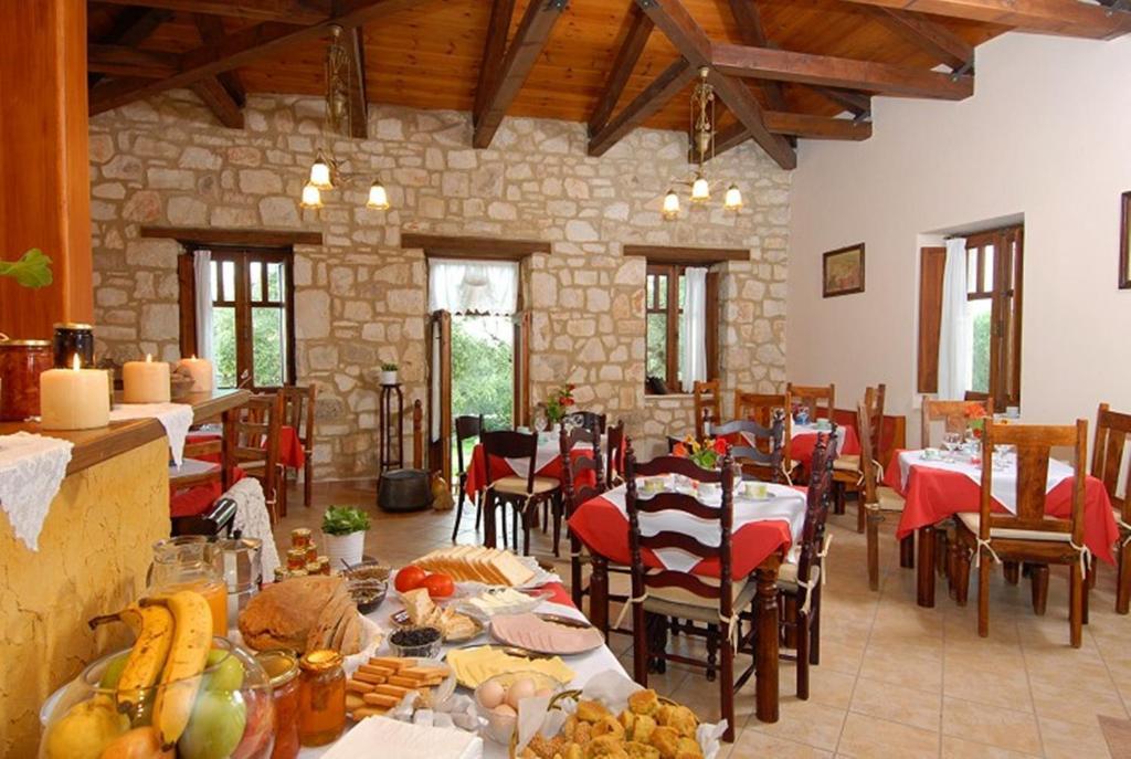 Hotel Anatoli Labreon Agia Marina  Zewnętrze zdjęcie