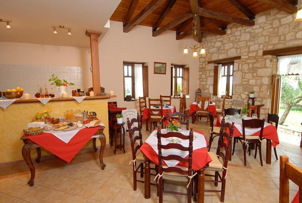 Hotel Anatoli Labreon Agia Marina  Zewnętrze zdjęcie