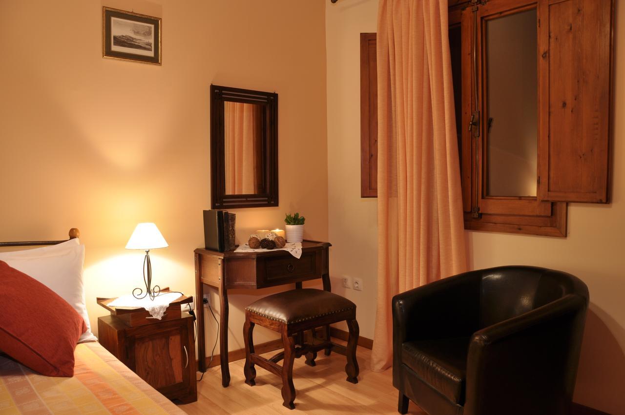 Hotel Anatoli Labreon Agia Marina  Zewnętrze zdjęcie