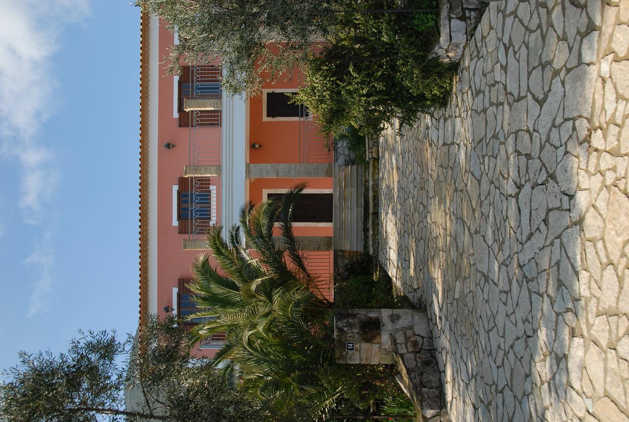 Hotel Anatoli Labreon Agia Marina  Zewnętrze zdjęcie