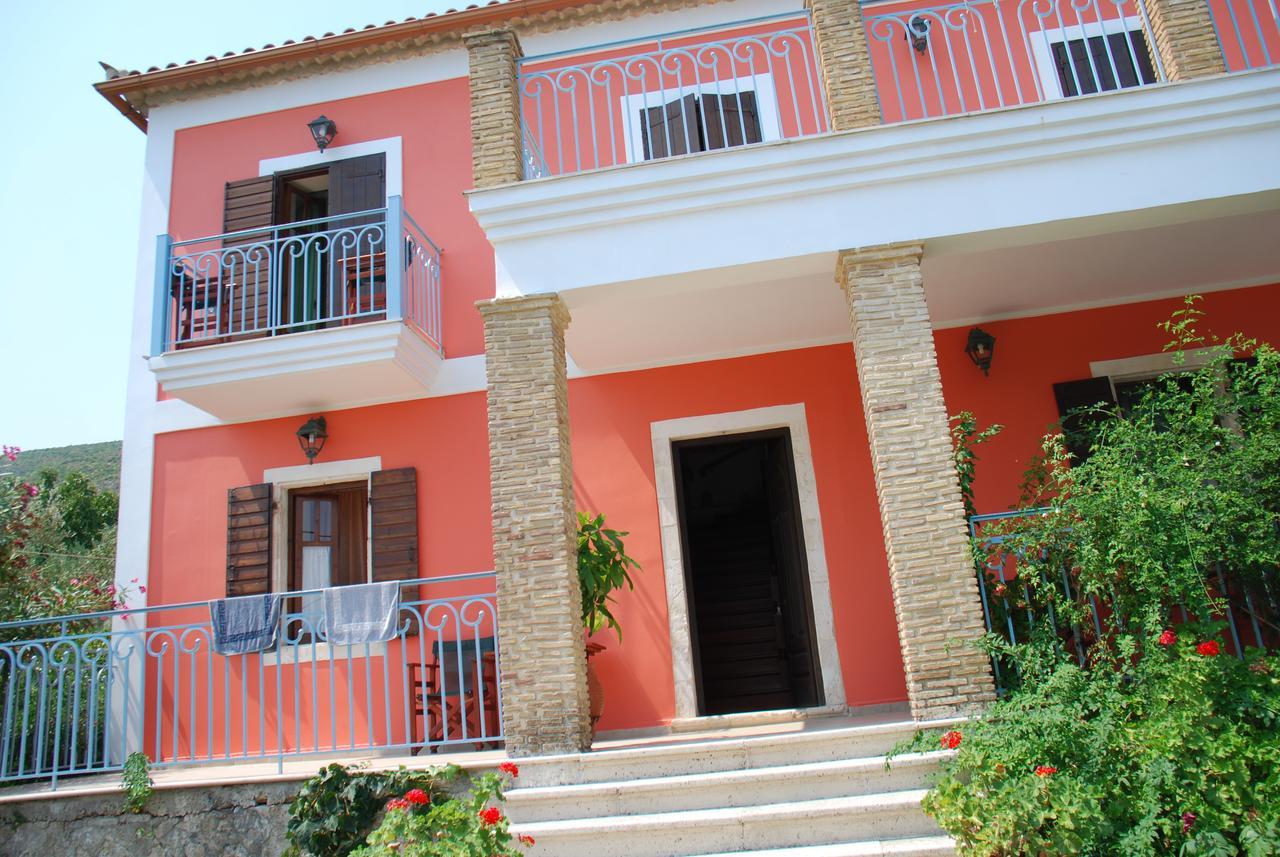 Hotel Anatoli Labreon Agia Marina  Zewnętrze zdjęcie