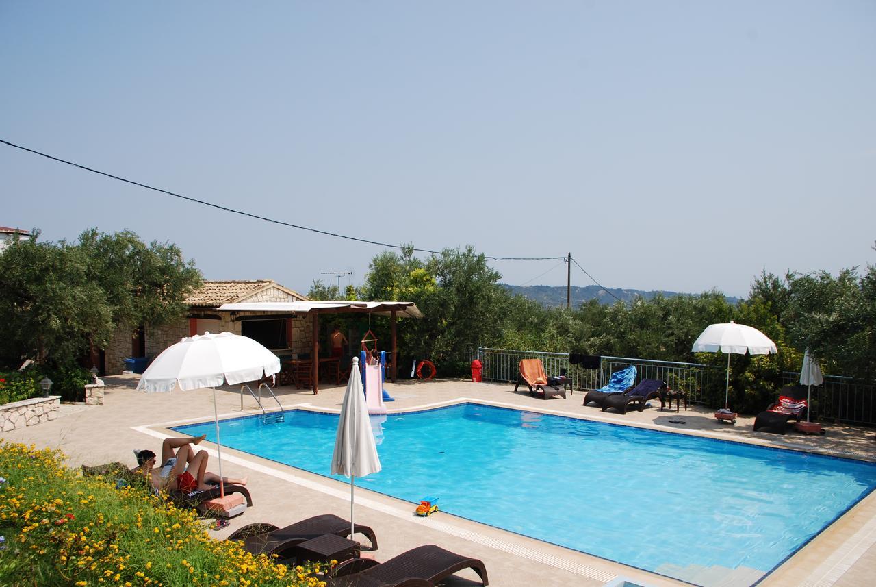 Hotel Anatoli Labreon Agia Marina  Zewnętrze zdjęcie