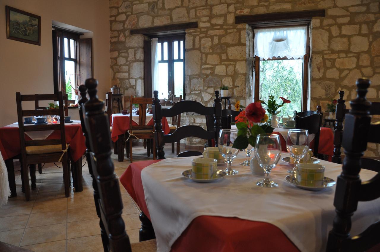 Hotel Anatoli Labreon Agia Marina  Zewnętrze zdjęcie