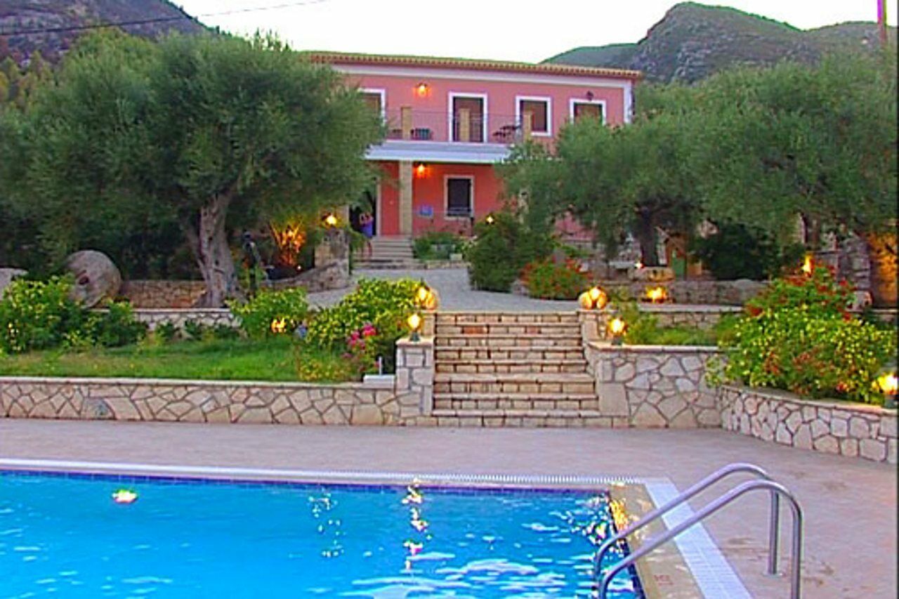 Hotel Anatoli Labreon Agia Marina  Zewnętrze zdjęcie
